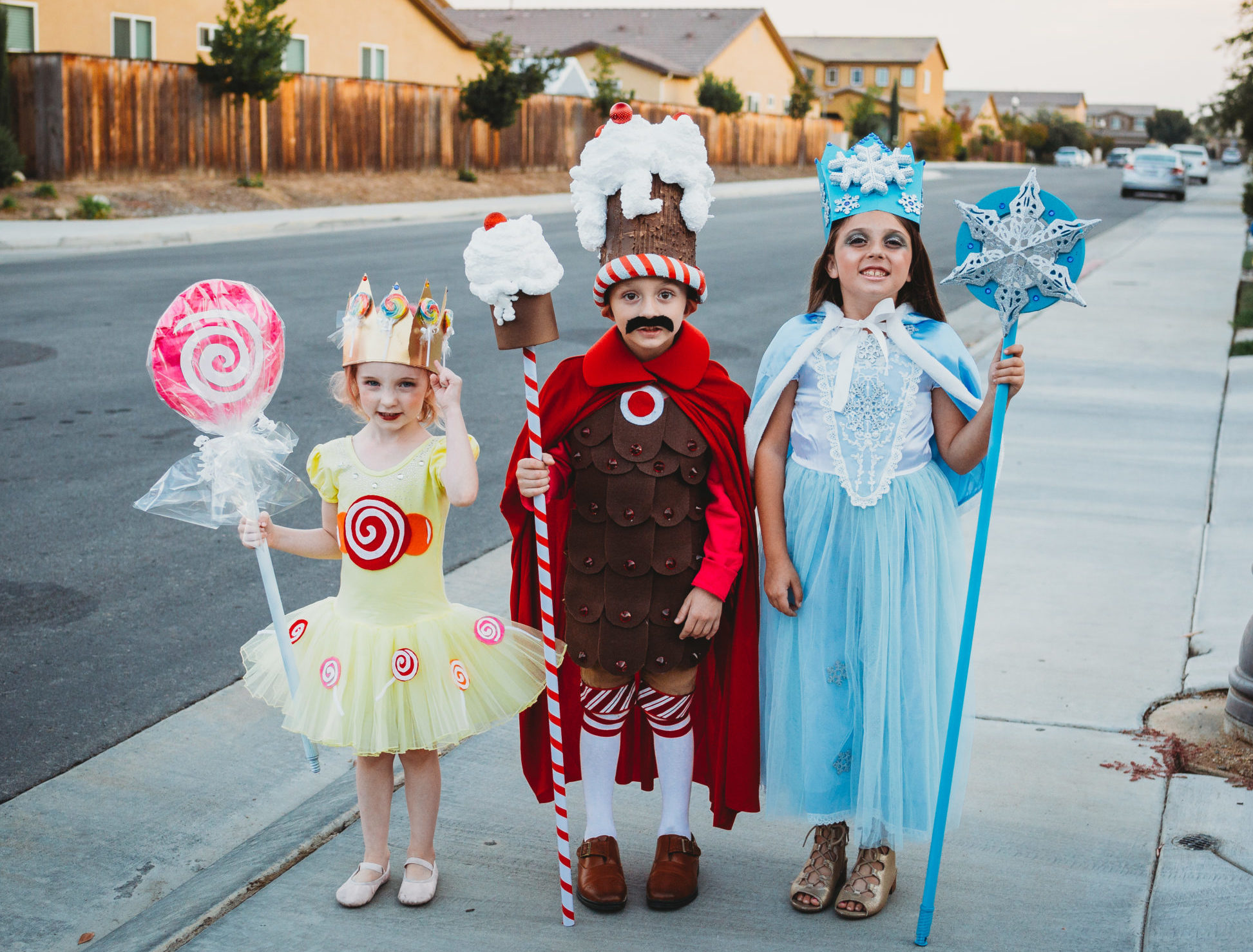 Candy Land Halloween Costumes DIY Hostess Flunk Out
