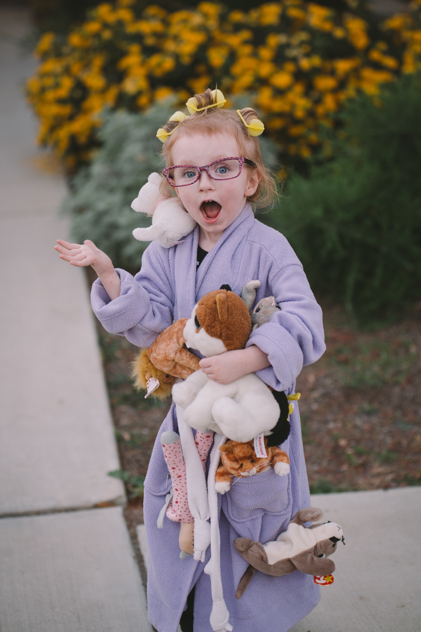 Crazy Cat Lady Easy Kids DIY Halloween Costume Hostess Flunk Out